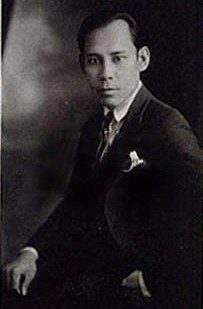 Pedro Flores